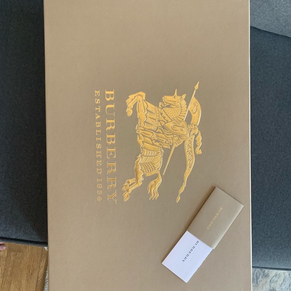 Burberry rain boots - Picture 6 of 6